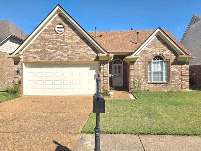 Primary Photo - 4852 Ashcroft Dr