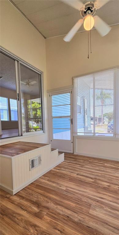 Building Photo - 50989 US-27