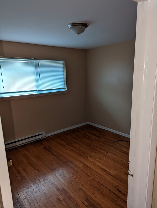 Chase Manor Apartments 811 Tennessee Ave Fort Wayne IN 46805