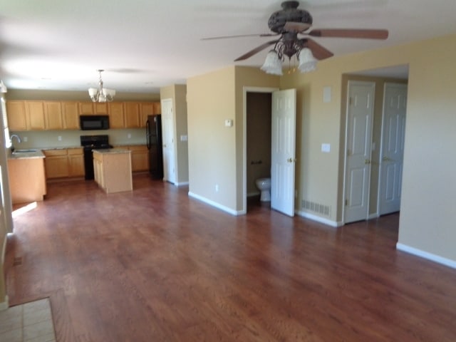Building Photo - 22414 Quail Run Ln