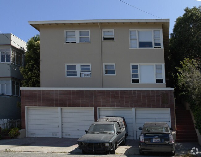 11521158 Norwood Ave 11521158 Norwood Ave Oakland CA 94610