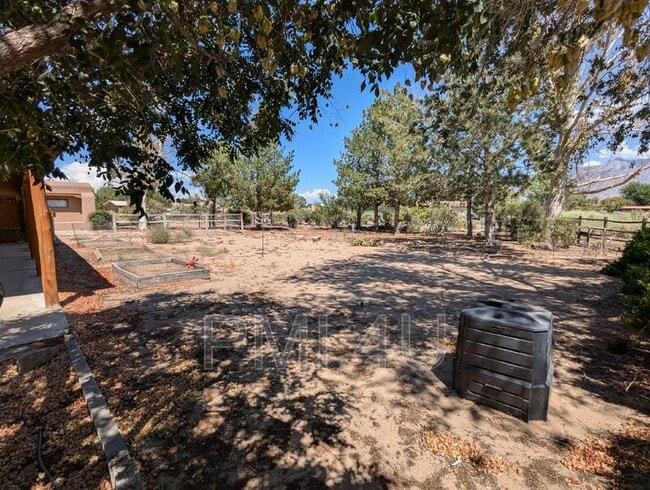 Building Photo - 117 Carey Rd