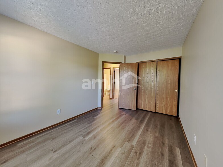 Building Photo - 249 Border St