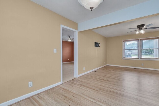 Building Photo - 2484 Jasper Ct