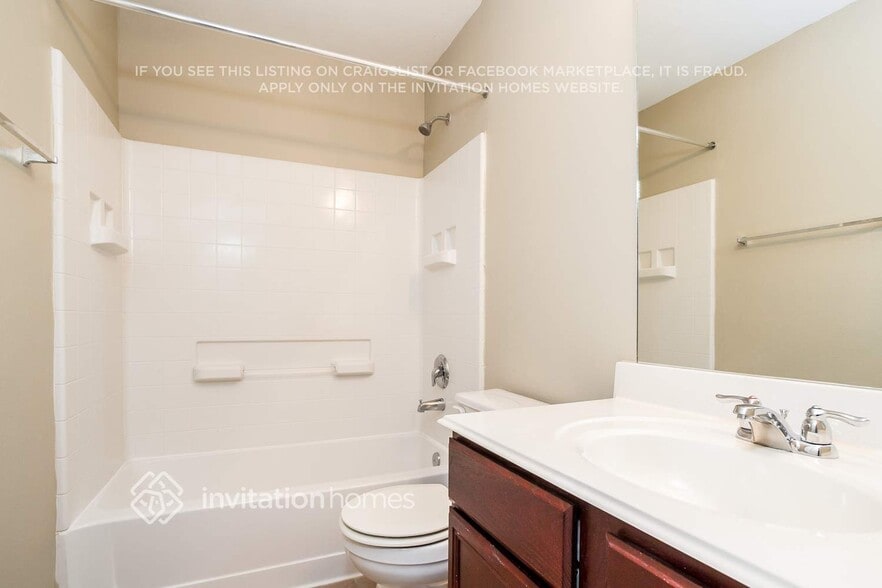 Building Photo - 1010 Doubletree Glen Dr