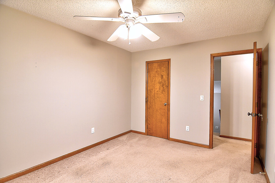 Building Photo - 9630 Sage Meadow Ct