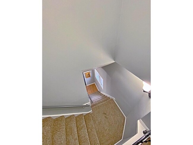 Building Photo - 4707