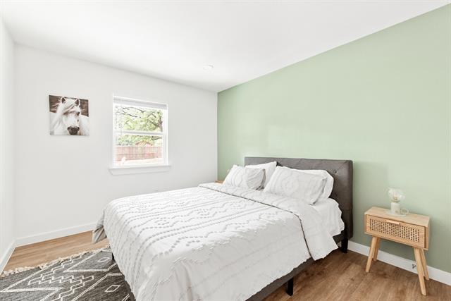 Building Photo - 4252 McComas Rd