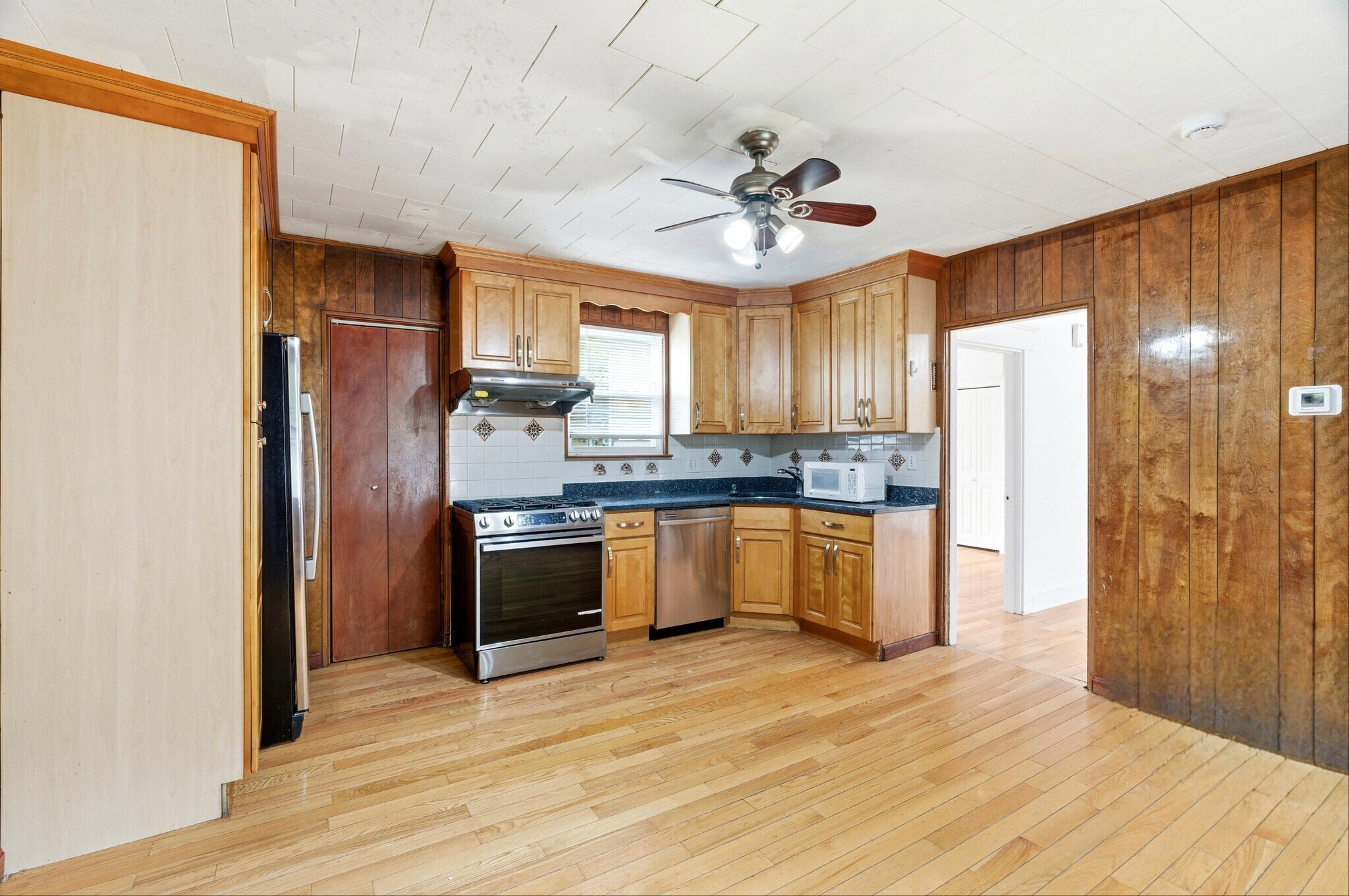 Building Photo - 34 Page St