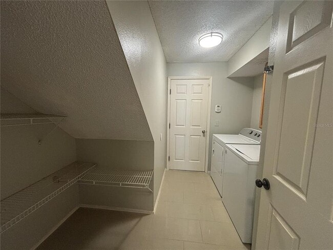 Building Photo - 304 Tavernier Dr