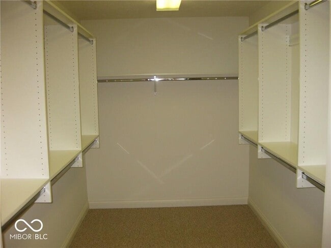 Building Photo - 13658 Monique Dr