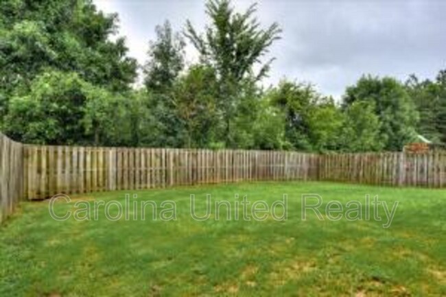 Building Photo - 263 Asa Way