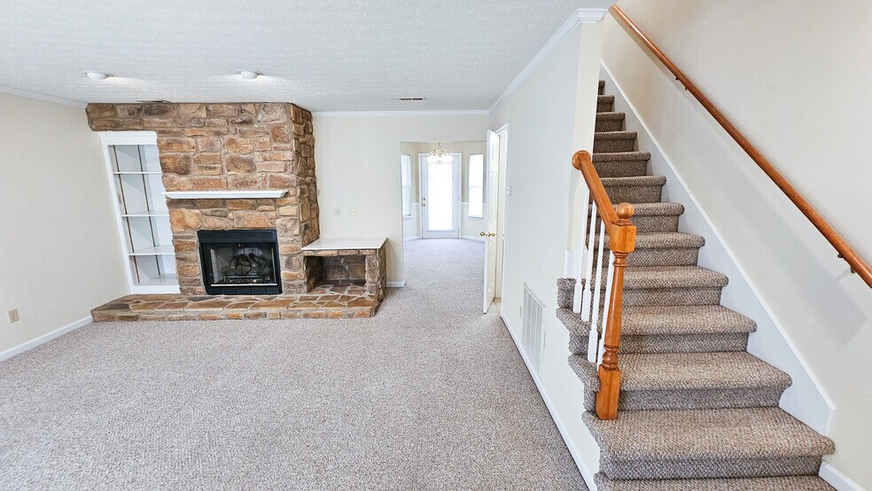 Building Photo - 140 Bright St