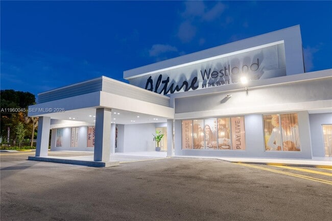 Building Photo - 1950 W 49th St