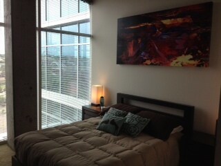 Building Photo - 1700 Bassett St