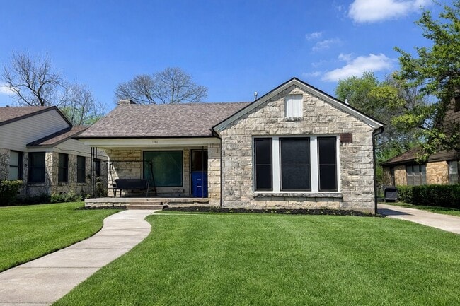 Building Photo - 1835 Norfolk Ave