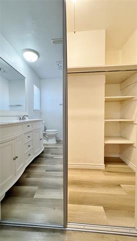 Building Photo - 4429 Altamesa Blvd