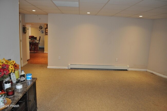 Building Photo - 56 Sterling Rd