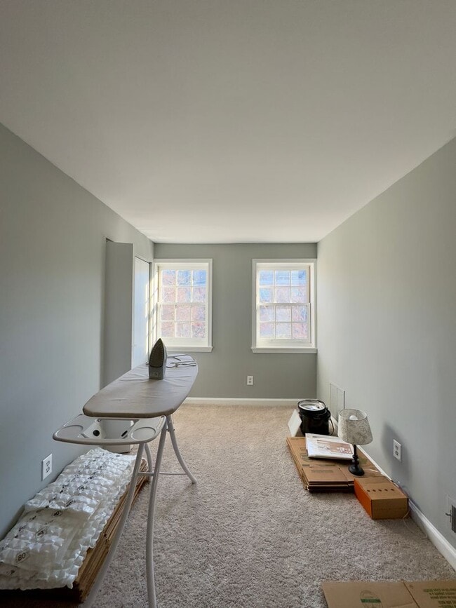 Building Photo - Charming 2 Bedroom/1 Bathroom Townhome with In-Unit Laundry in Ridgley's Delight, MD!