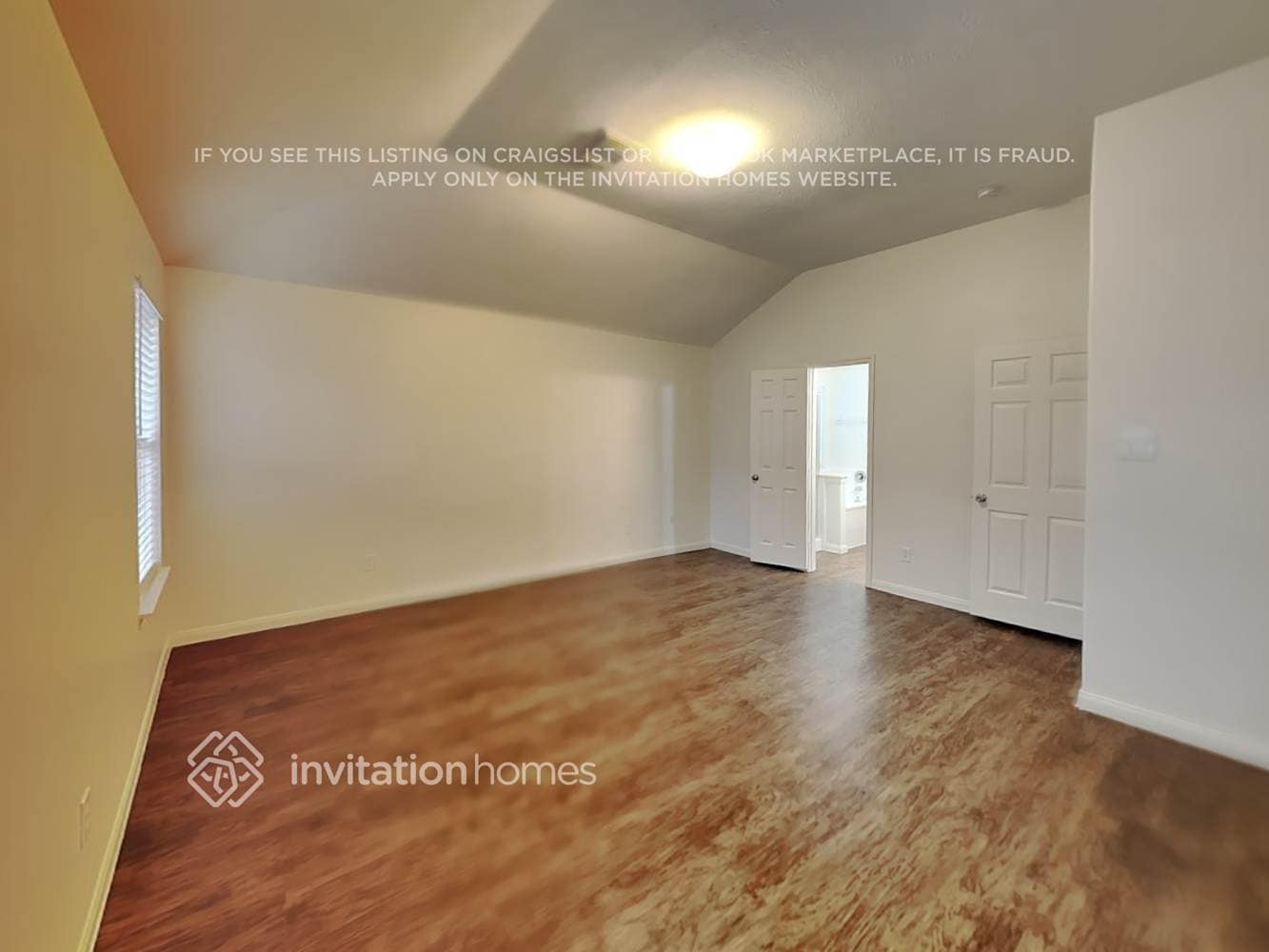 Building Photo - 19122 Canaras Ct