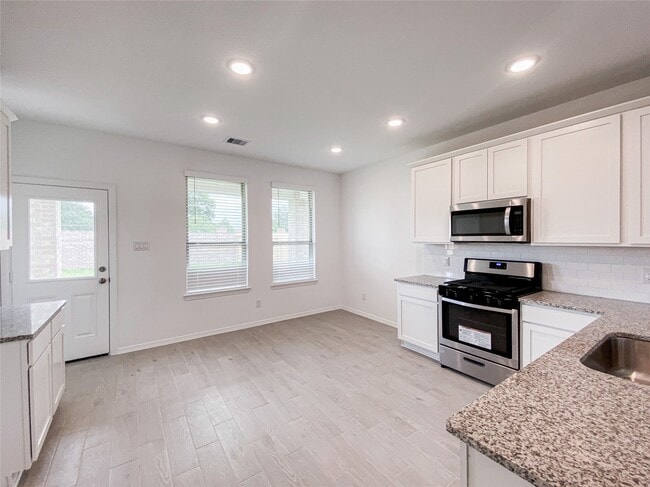 Building Photo - 5622 Tabula Rasa Dr