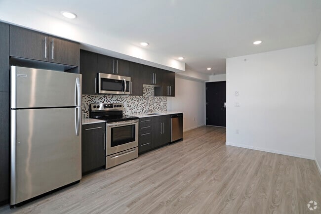 Interior Photo - Vitality on 17th