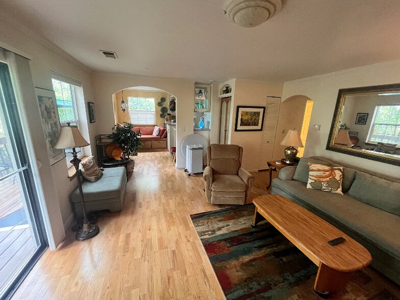 Building Photo - 2907 Shadow Creek Dr