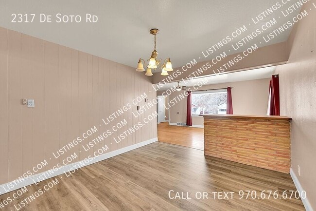 Building Photo - 2317 De Soto Rd
