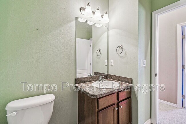 Building Photo - 5704 Kingletsound