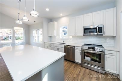 Building Photo - 805 Rodey Ave