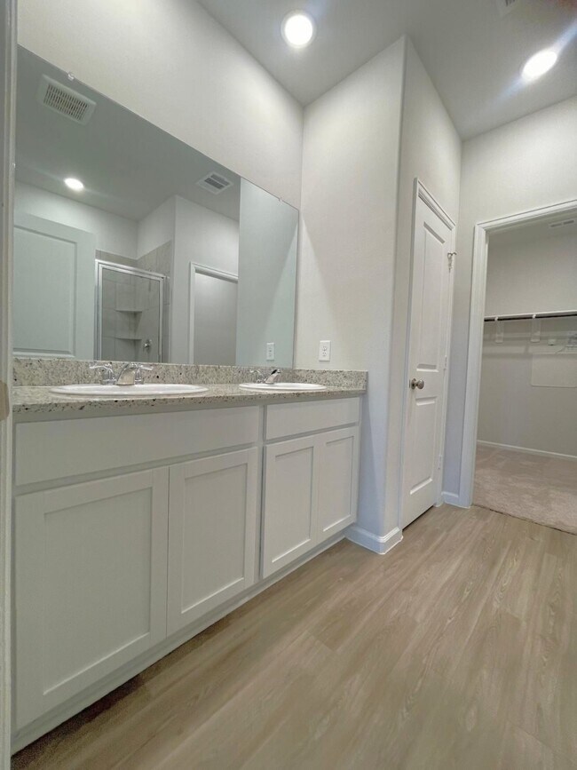 Building Photo - 52 Valiant Ridge Trail