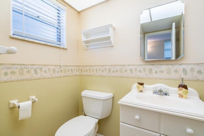 Building Photo - 151 Berkley Rd