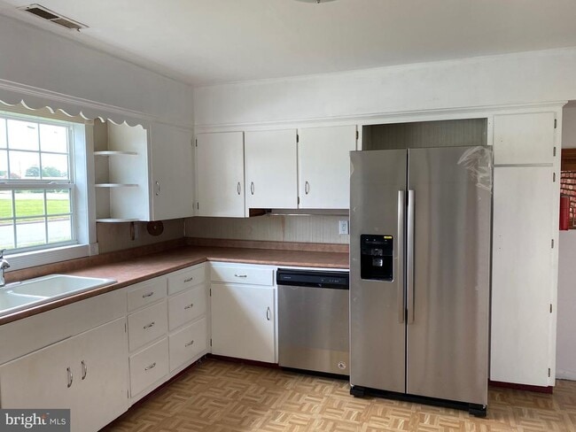 Building Photo - 5 GUMBORO ROAD Ext