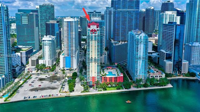 Building Photo - 1155 Brickell Bay Dr