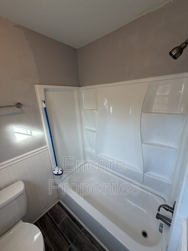 Building Photo - 3822 Charleston Park Dr