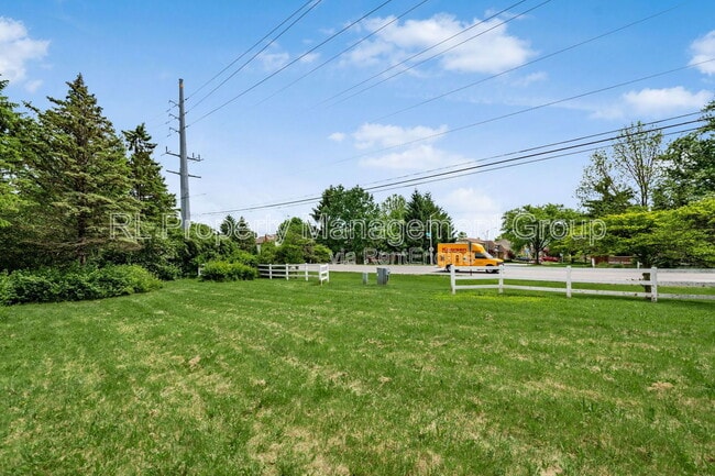 Building Photo - 1064 Wexford Green Blvd