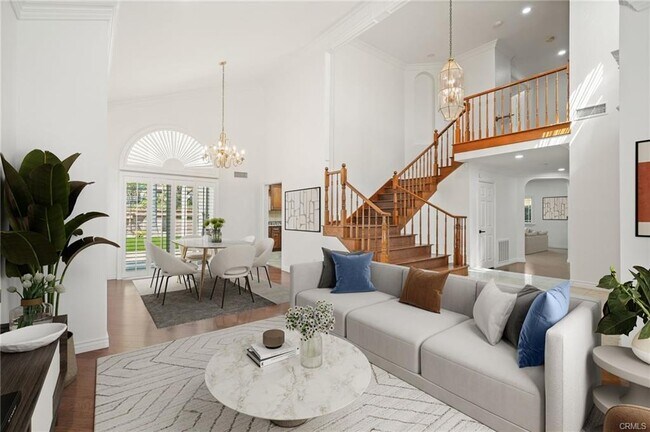 Building Photo - 8041 Valley Flores Dr