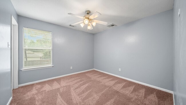 Building Photo - 134 S Vesper Bend Cir