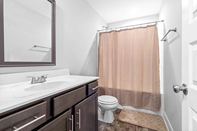 Building Photo - 180 Sambar Dr