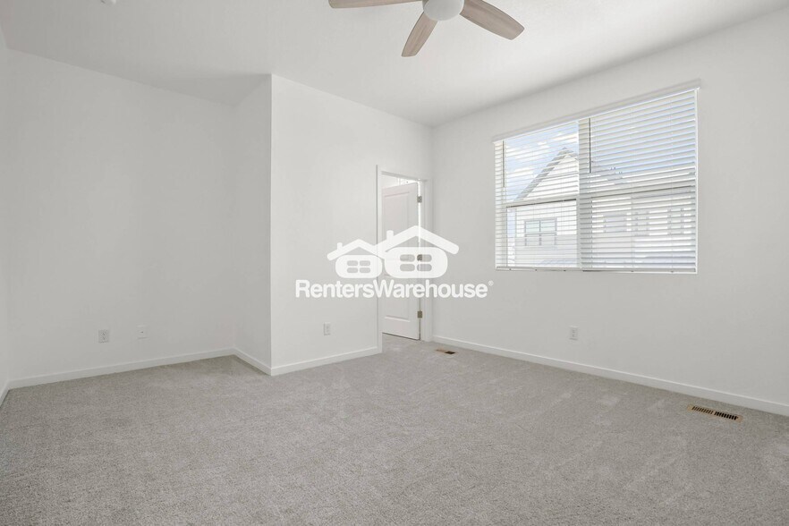 Building Photo - 7959 Yampa River Ave