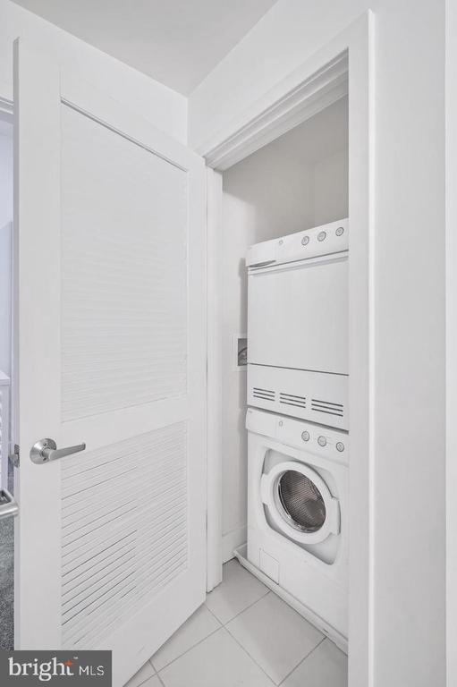 Building Photo - 1209 13th St NW