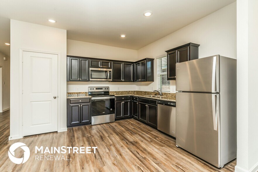 Building Photo - 436 Canoe Way