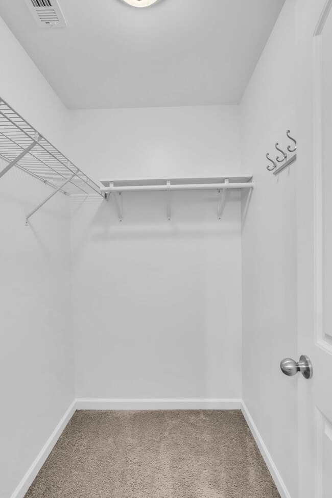Building Photo - Awesome Goodlettsville Townhome in Conveni...