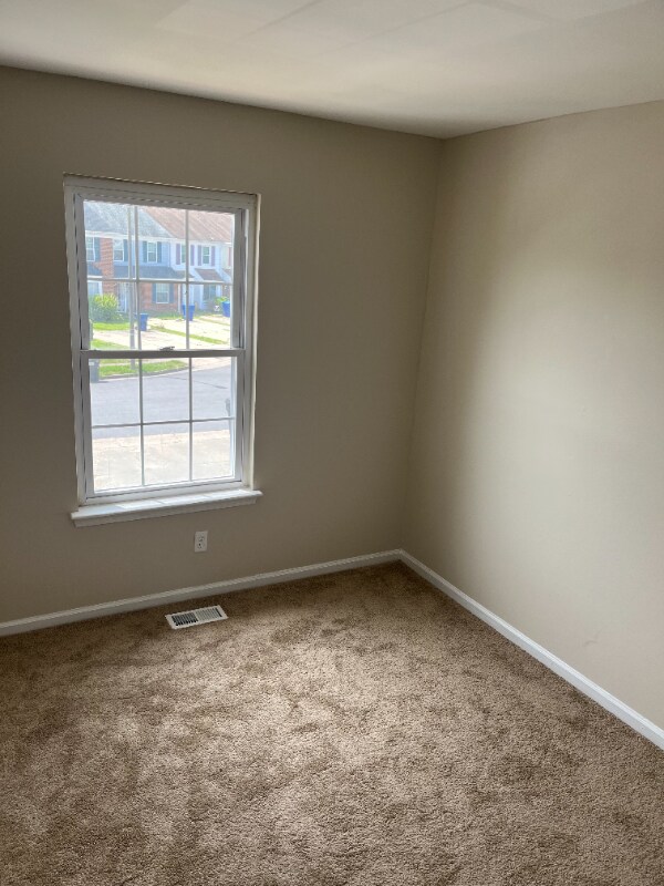 Building Photo - 1623 Sudbury Ct