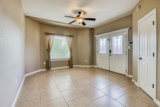 Building Photo - Beautiful Corner lot House