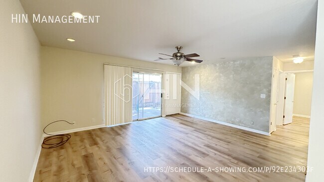 Building Photo - 5572 Magnolia Terrace