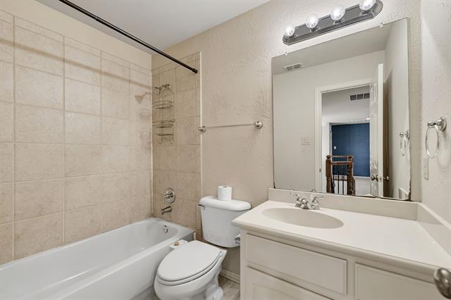 Building Photo - 14570 Turnbridge Dr