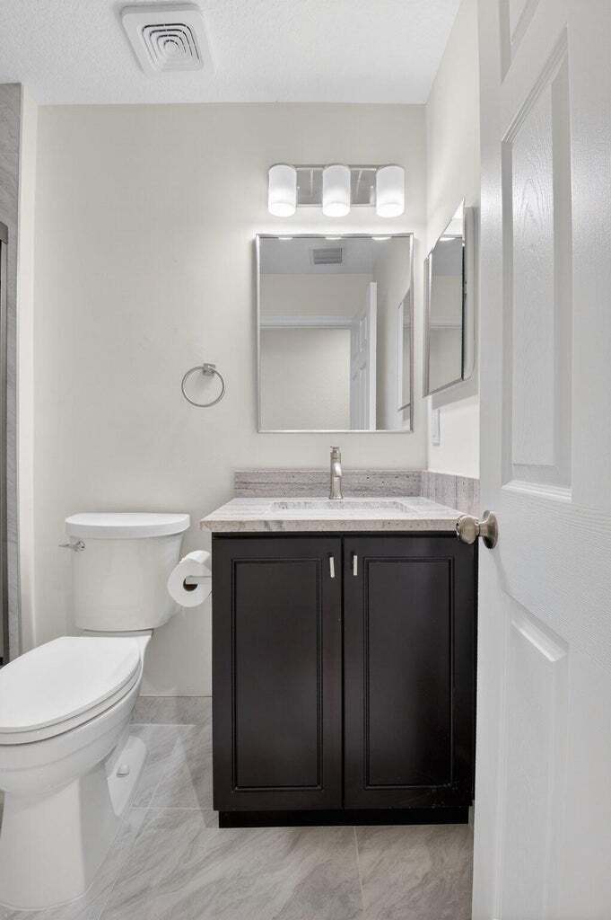 Building Photo - 4801 N Wickham Cir