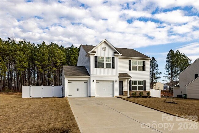Building Photo - 824 Yorkshire Dr