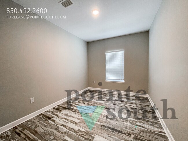 Building Photo - 5180 Burlington Ave